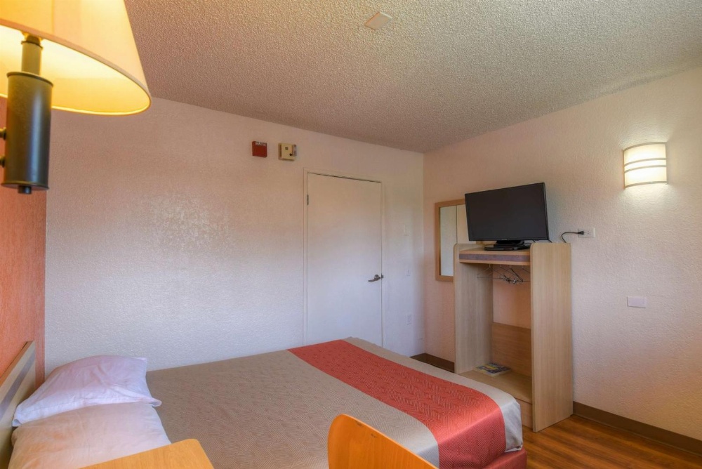 Room 1